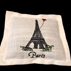 PARIS! Sachet Pillow of Fresh French‎ Lavender Buds From Provence 5" NWOT